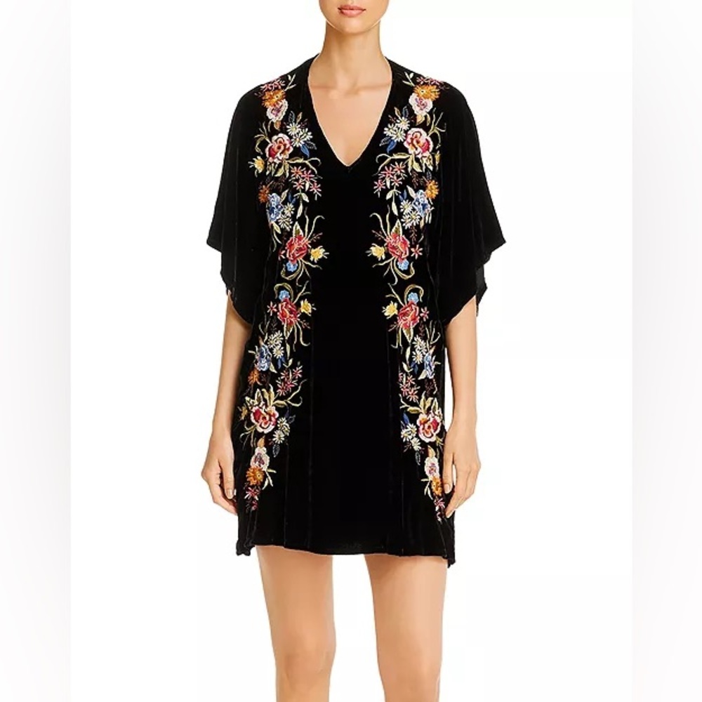 NWoT Johnny Was Isla Embroidered Velvet Dress - Size Small